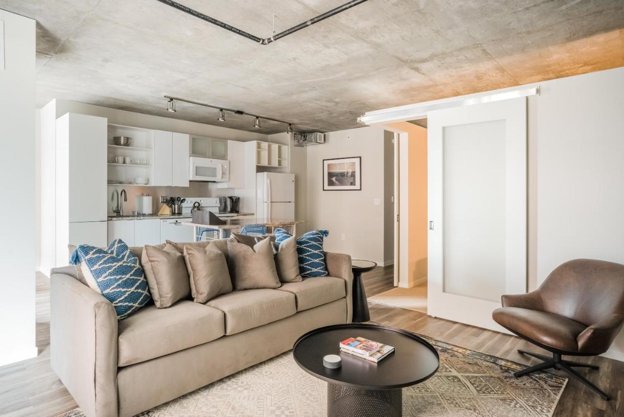Mint House Minneapolis - Downtown West Экстерьер фото