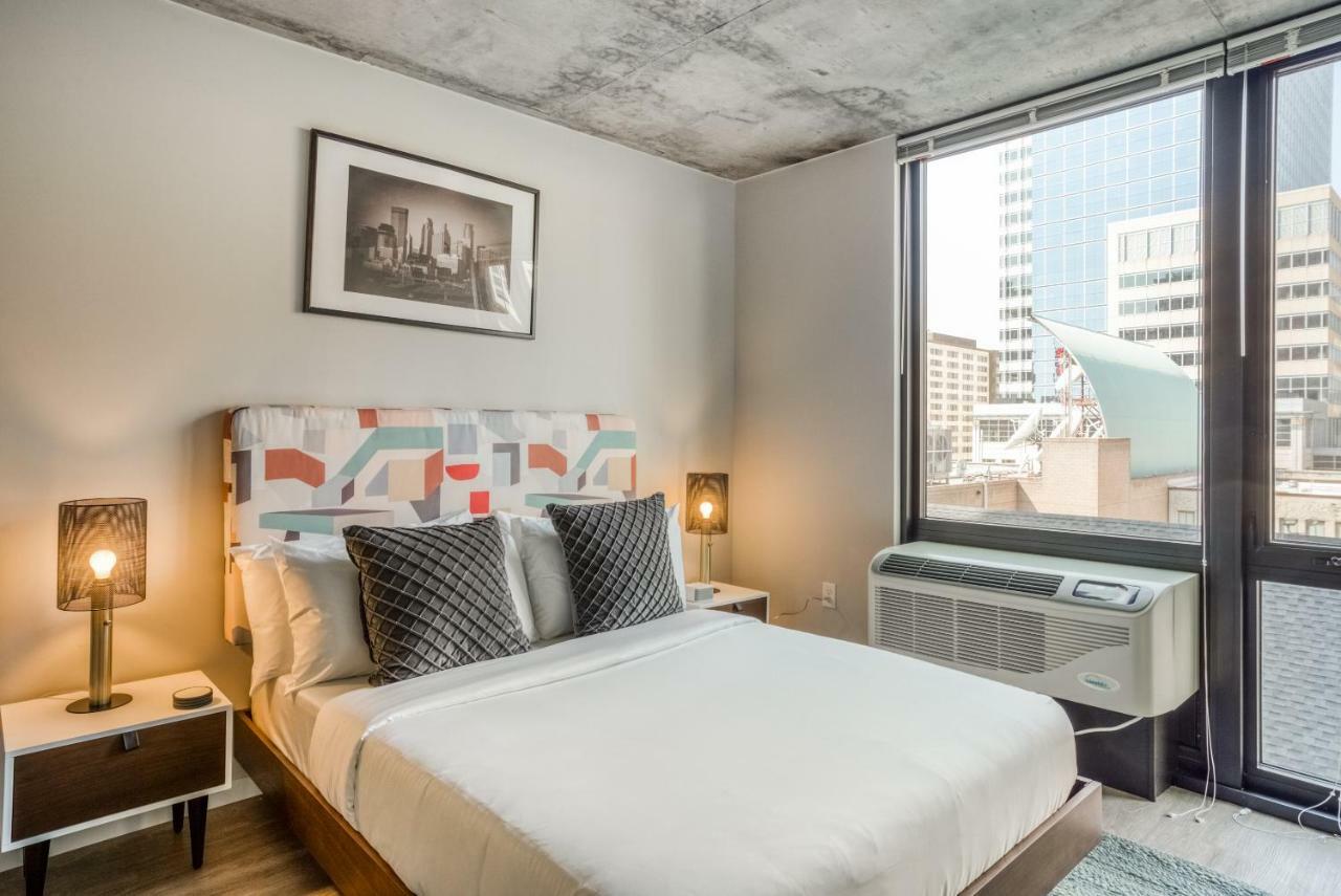 Mint House Minneapolis - Downtown West Экстерьер фото